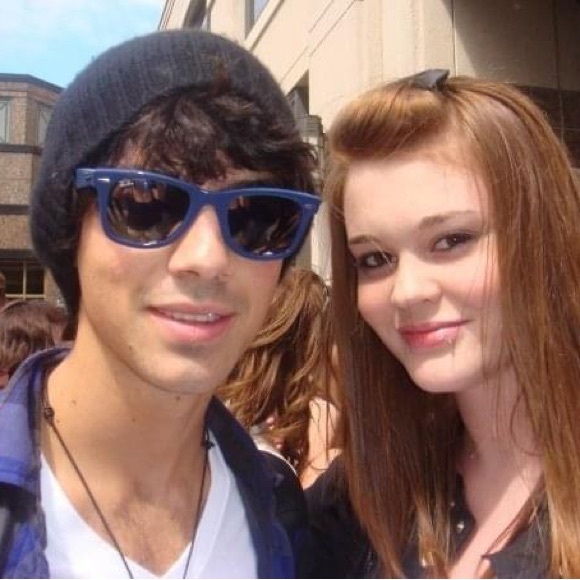 Signed Jonas Brothers memorabilia - Picture 9 of 13